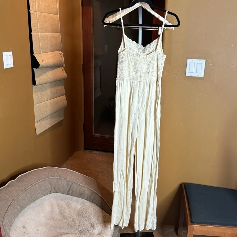 H&M Linen Blend Smocked Wide Leg Jumpsuit Cream Beige Strappy Size Small